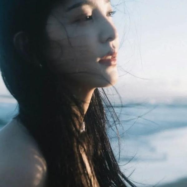 牙齿和指甲
